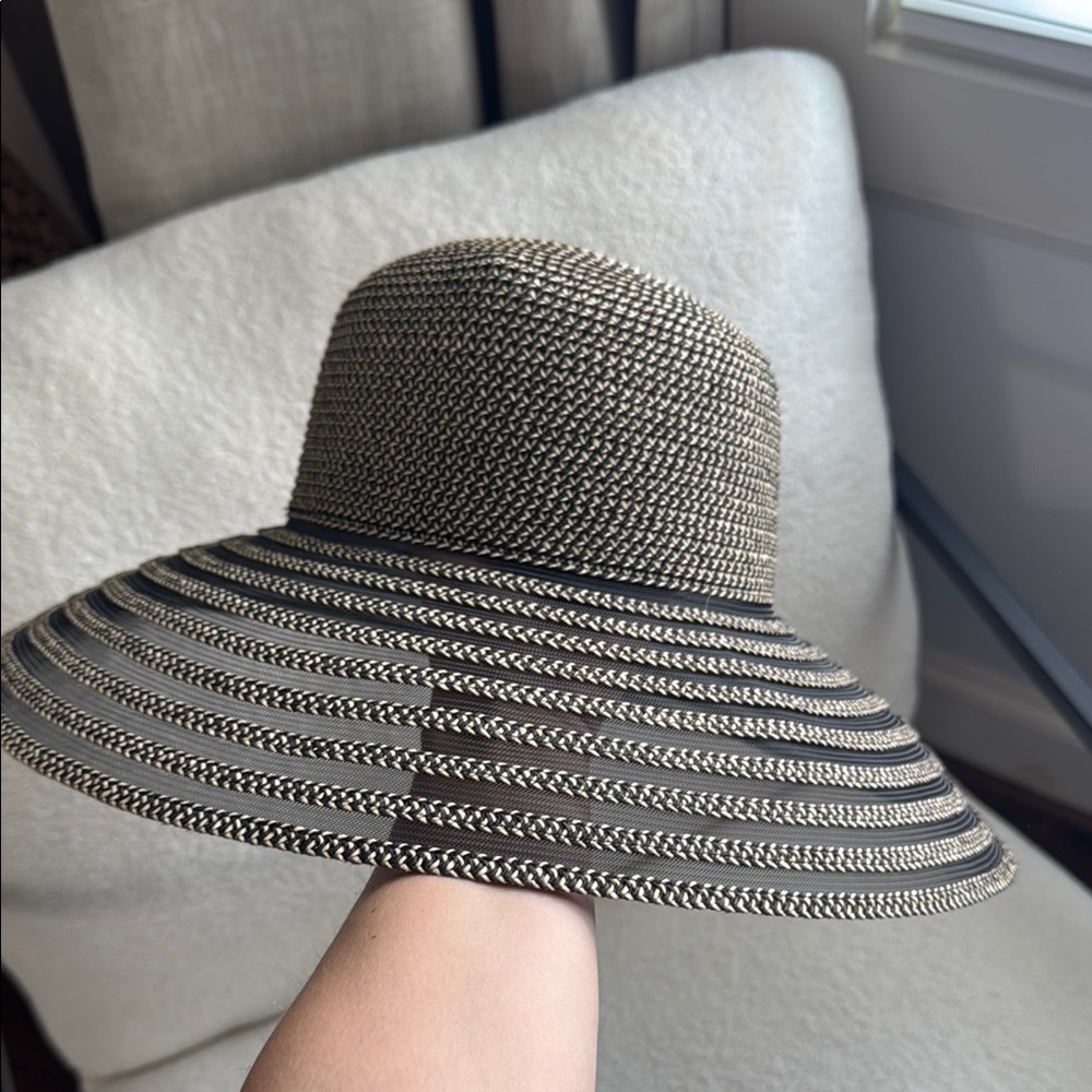 Danielle Meucci Black and Tan Women's Packable Sun Hat